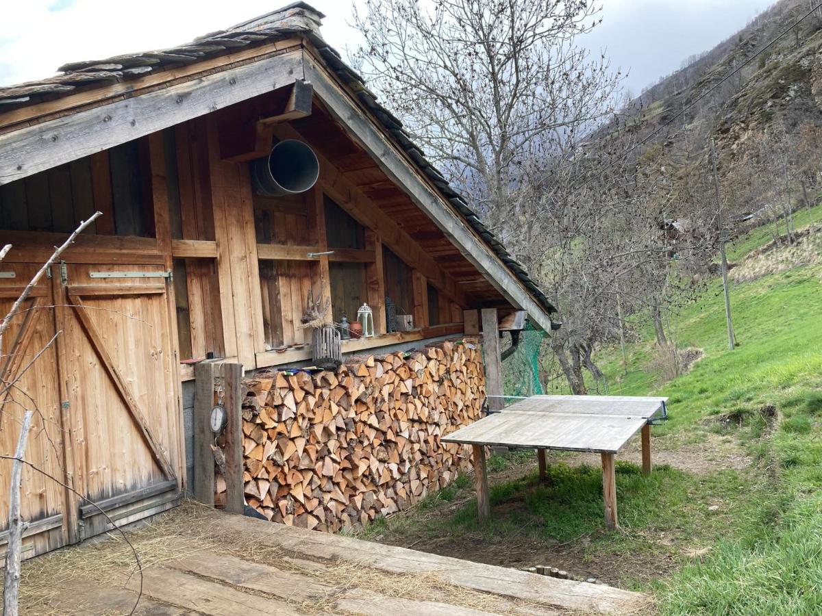Chalet La Paz With Hotpot And Sauna Villa Törbel Exteriör bild